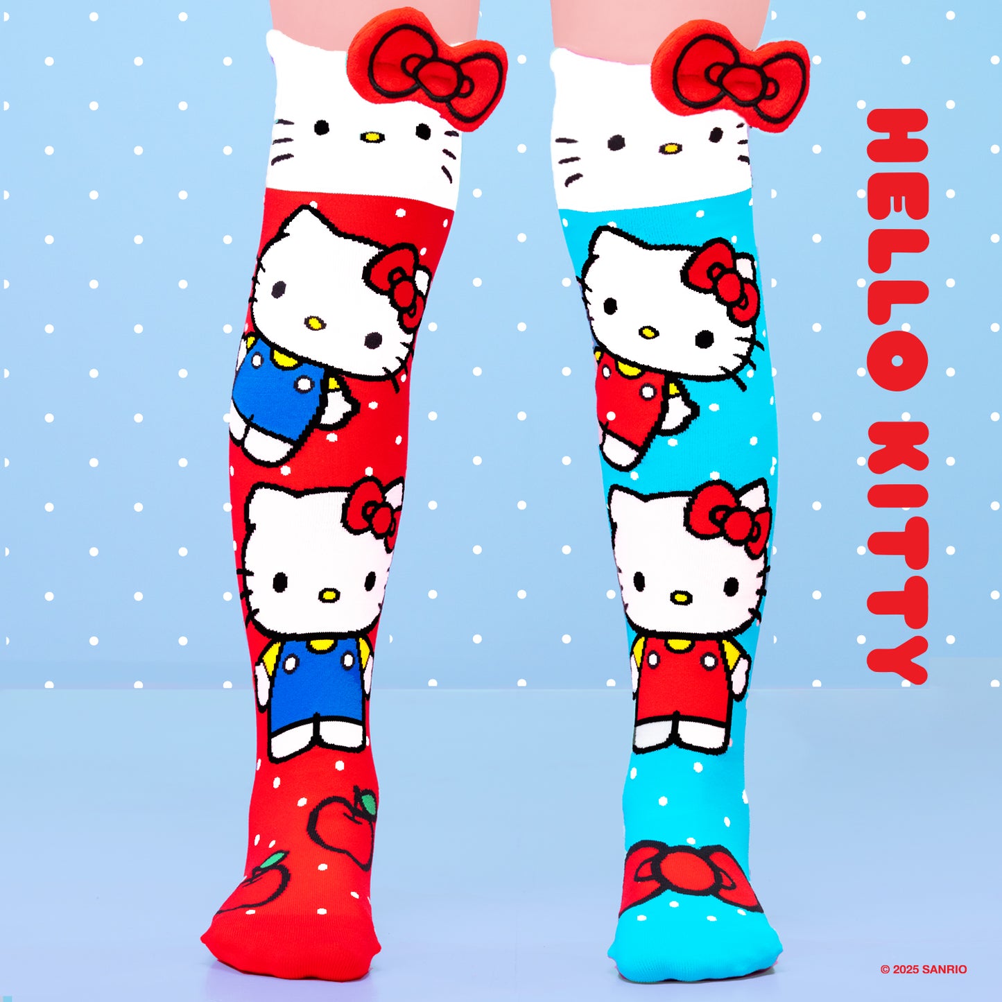 HELLO KITTY ICONIC SOCKS