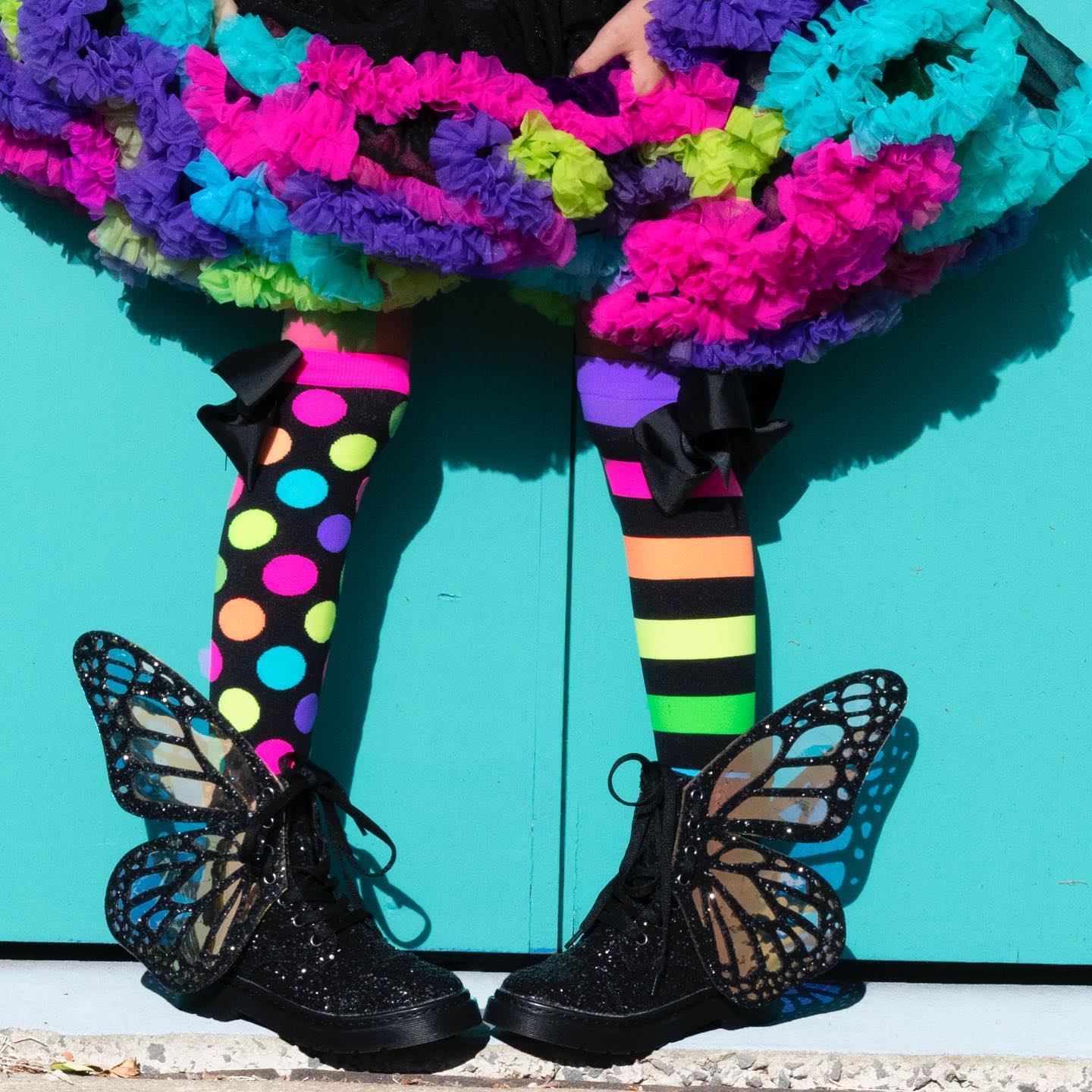 GLITTER BUTTERFLY SHOES - BLACK
