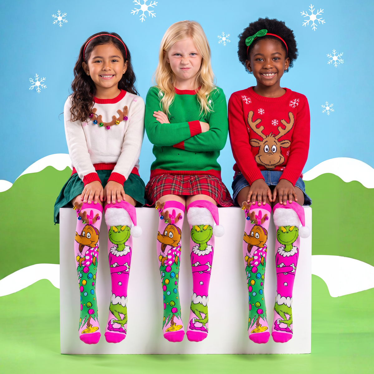 PRETTY GRINCH SOCKS